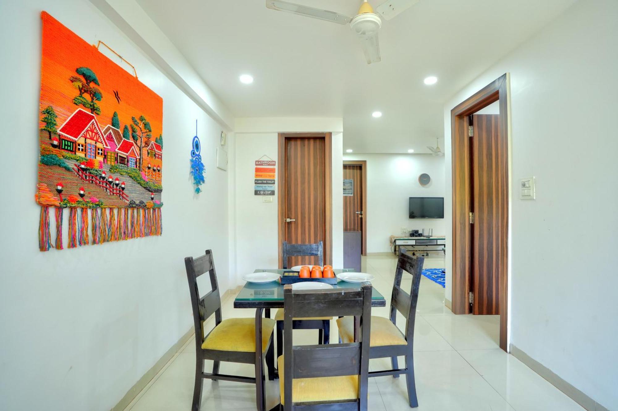 Luxurious Nirvana Apartments Vagator Luaran gambar