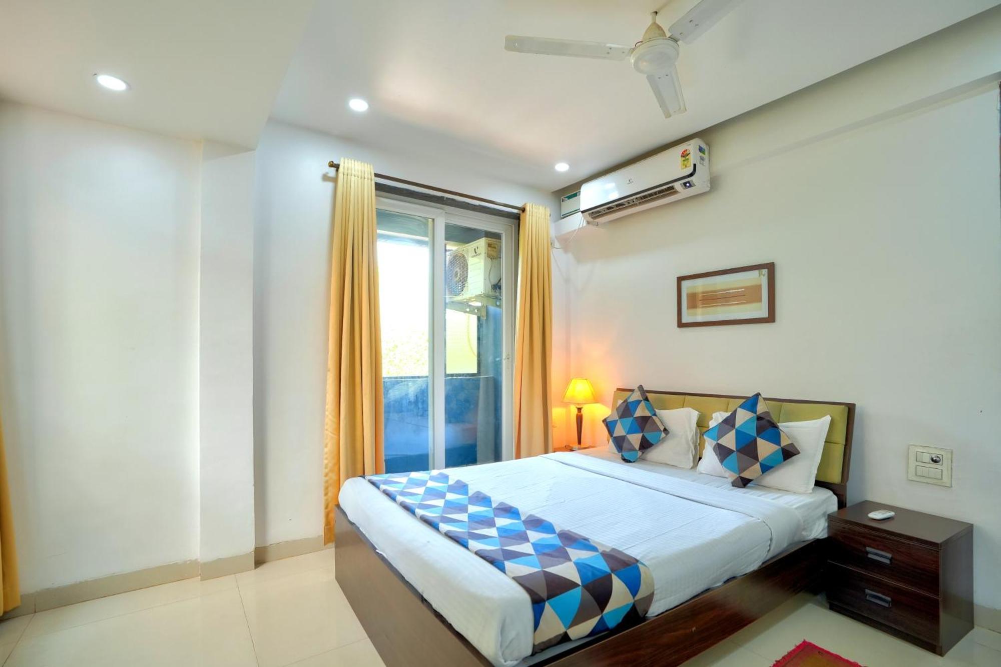 Luxurious Nirvana Apartments Vagator Luaran gambar
