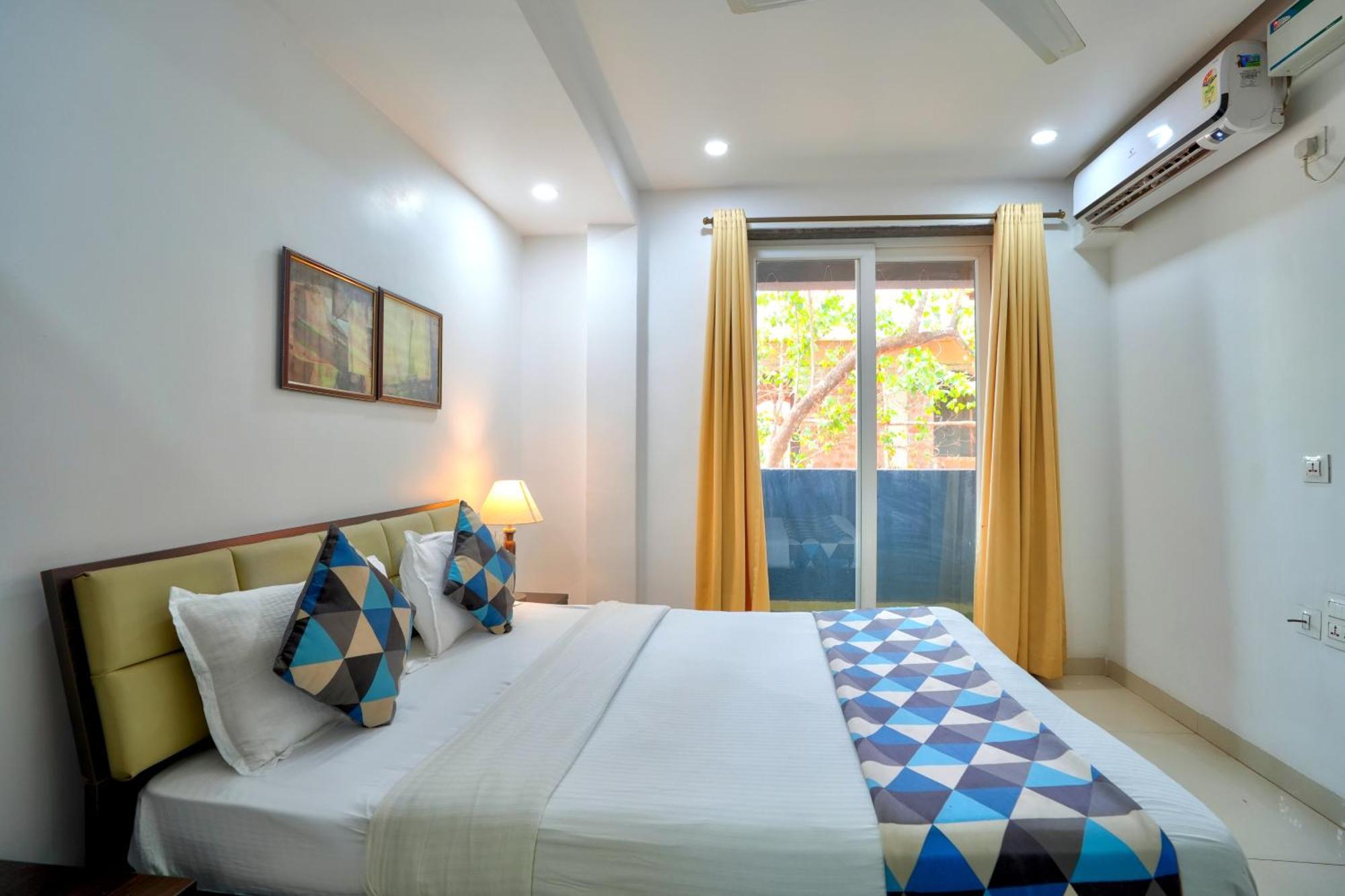 Luxurious Nirvana Apartments Vagator Luaran gambar