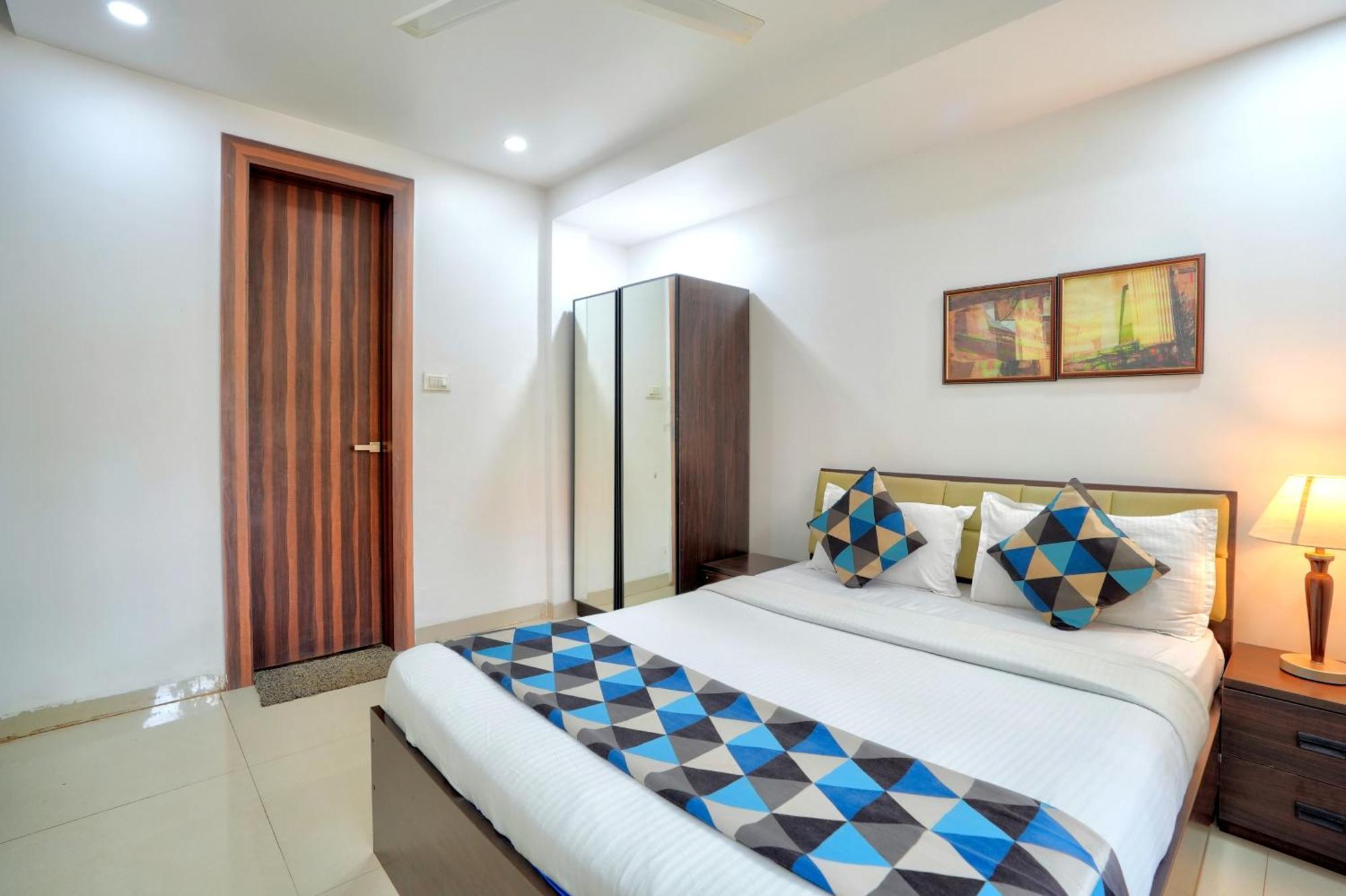 Luxurious Nirvana Apartments Vagator Luaran gambar