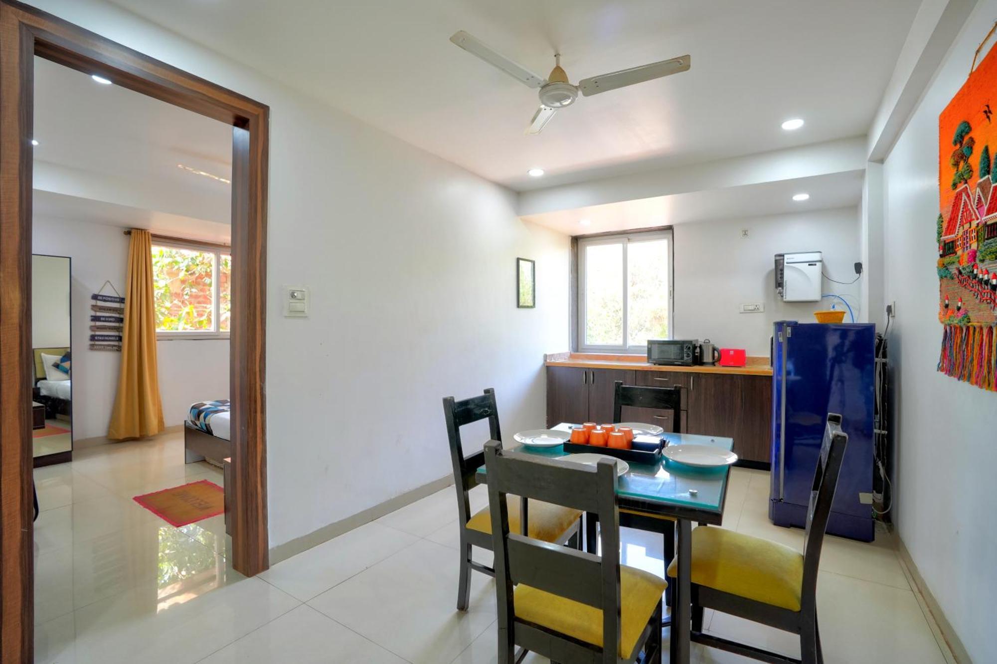 Luxurious Nirvana Apartments Vagator Luaran gambar