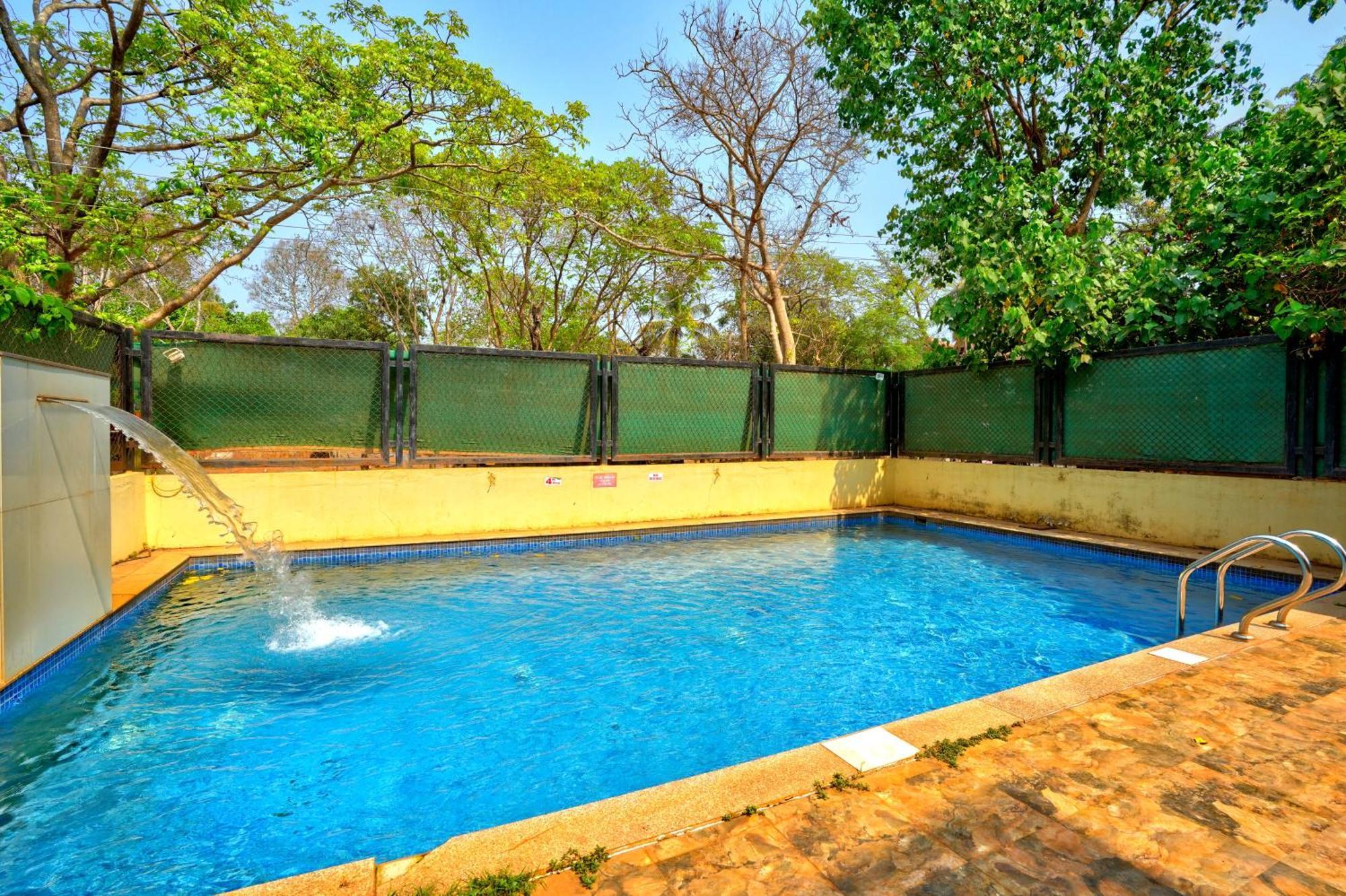 Luxurious Nirvana Apartments Vagator Luaran gambar